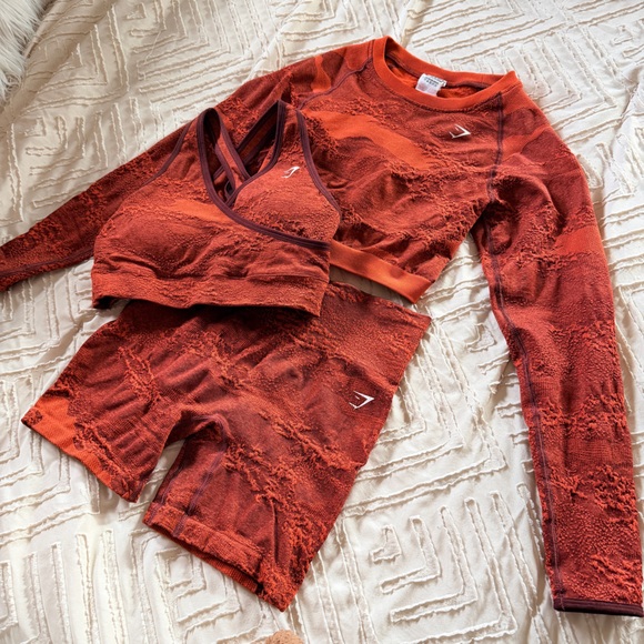 Gymshark adapt seamless 3 piece set - Picture 2 of 13